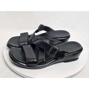 Clarks Slip On‎ Leather Buckle Strap Wedge Sandals Womens Size 8M Minimalist